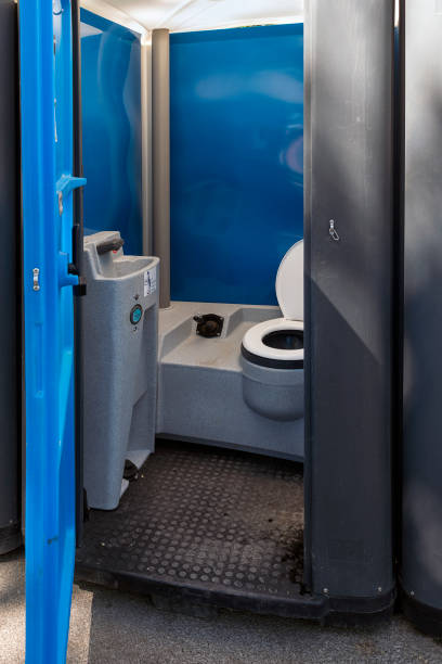 Best Affordable portable toilet rental  in Pretty Bayou, FL